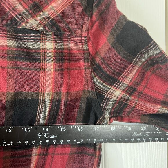 Legendary White Tails Flannel Shirt Women’s MD Red Black Check - Picture 14 of 15
